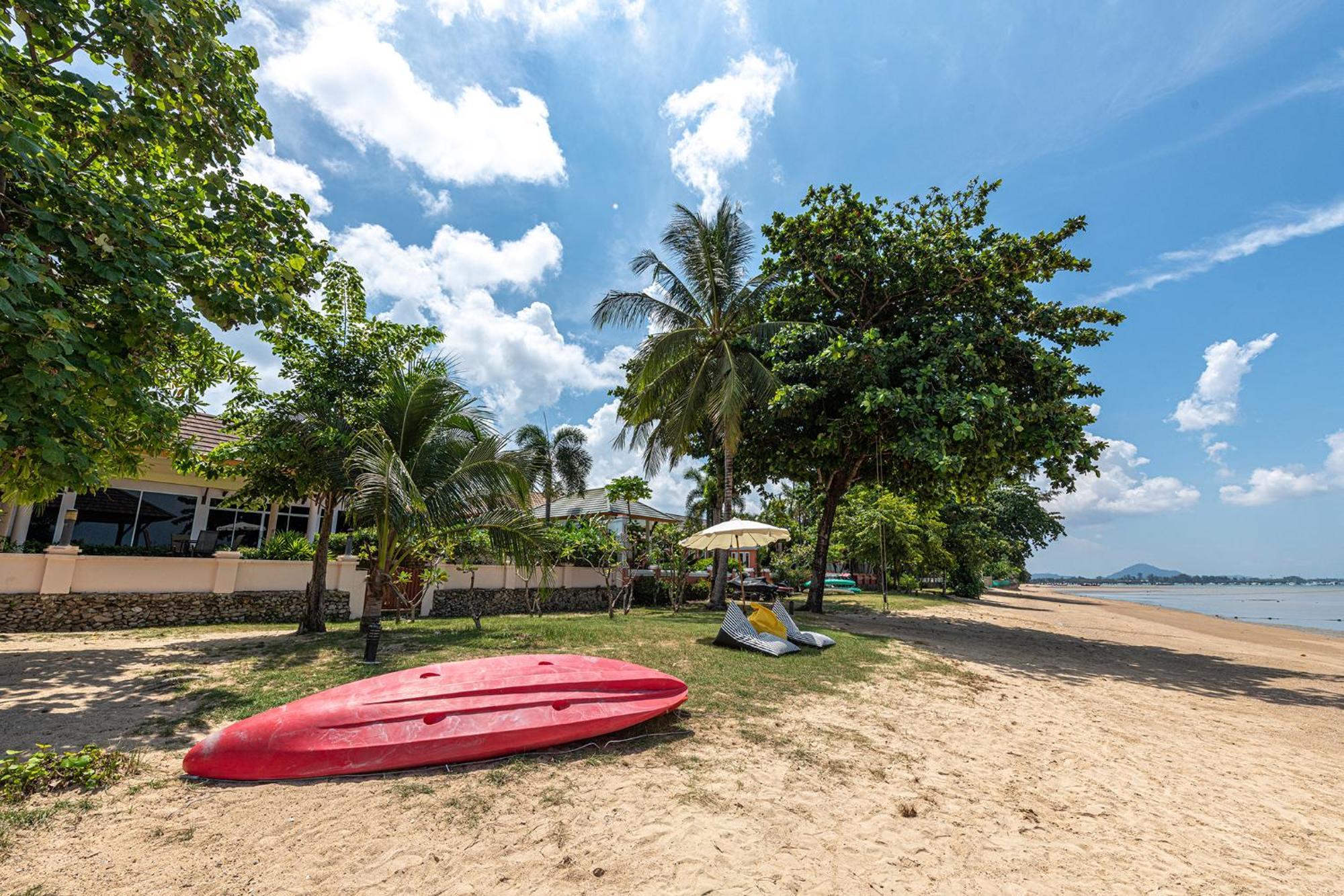 Blue Beach Grand Resort And Spa In Chalong Phuket By Dayuu Ban Saiyuan Exteriér fotografie