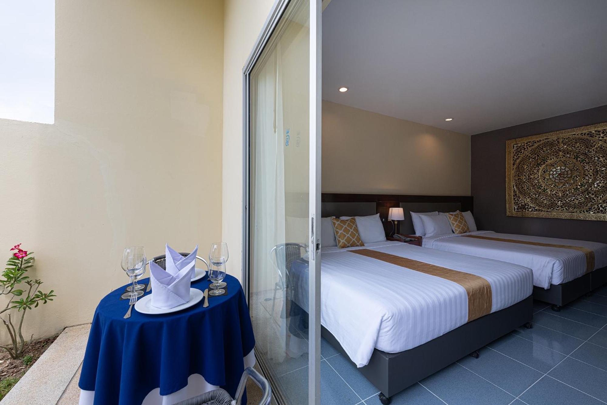 Blue Beach Grand Resort And Spa In Chalong Phuket By Dayuu Ban Saiyuan Exteriér fotografie