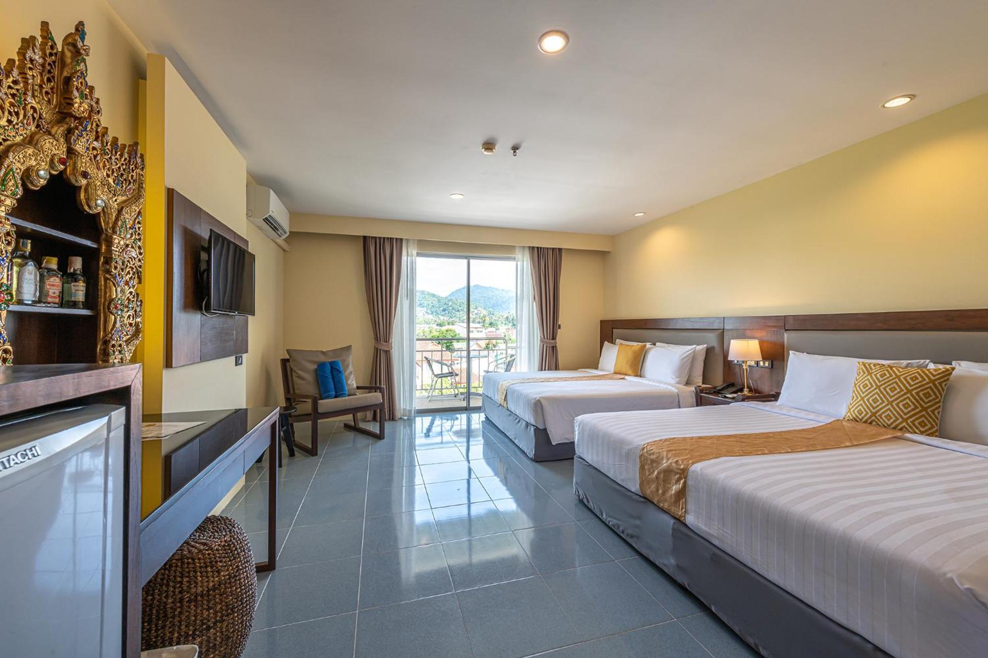Blue Beach Grand Resort And Spa In Chalong Phuket By Dayuu Ban Saiyuan Exteriér fotografie