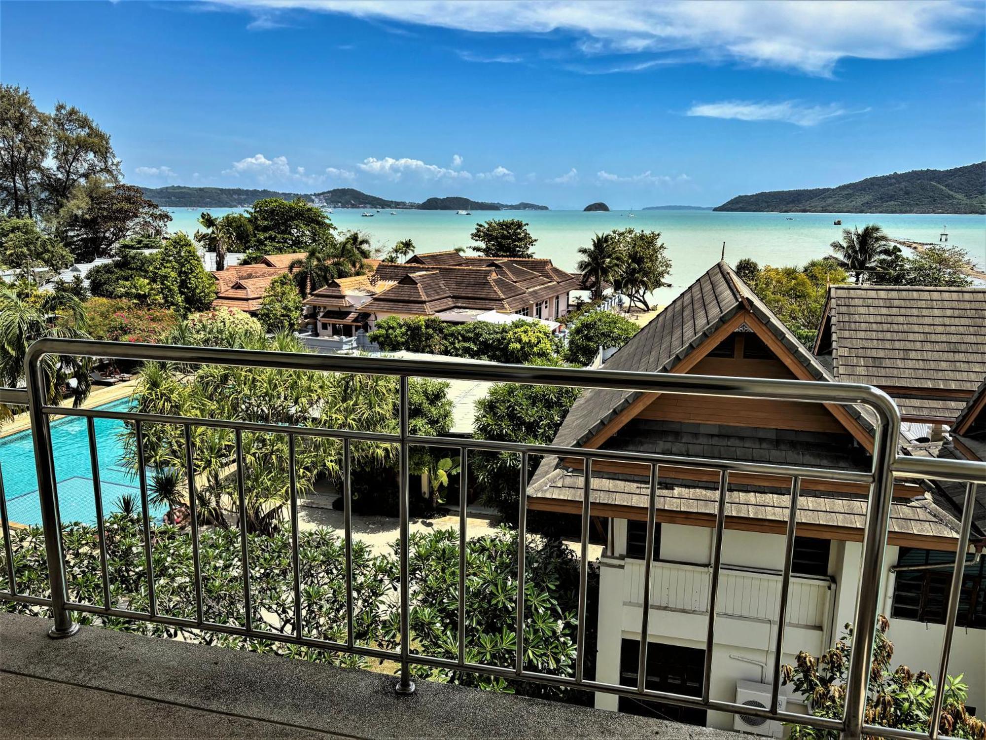Blue Beach Grand Resort And Spa In Chalong Phuket By Dayuu Ban Saiyuan Exteriér fotografie