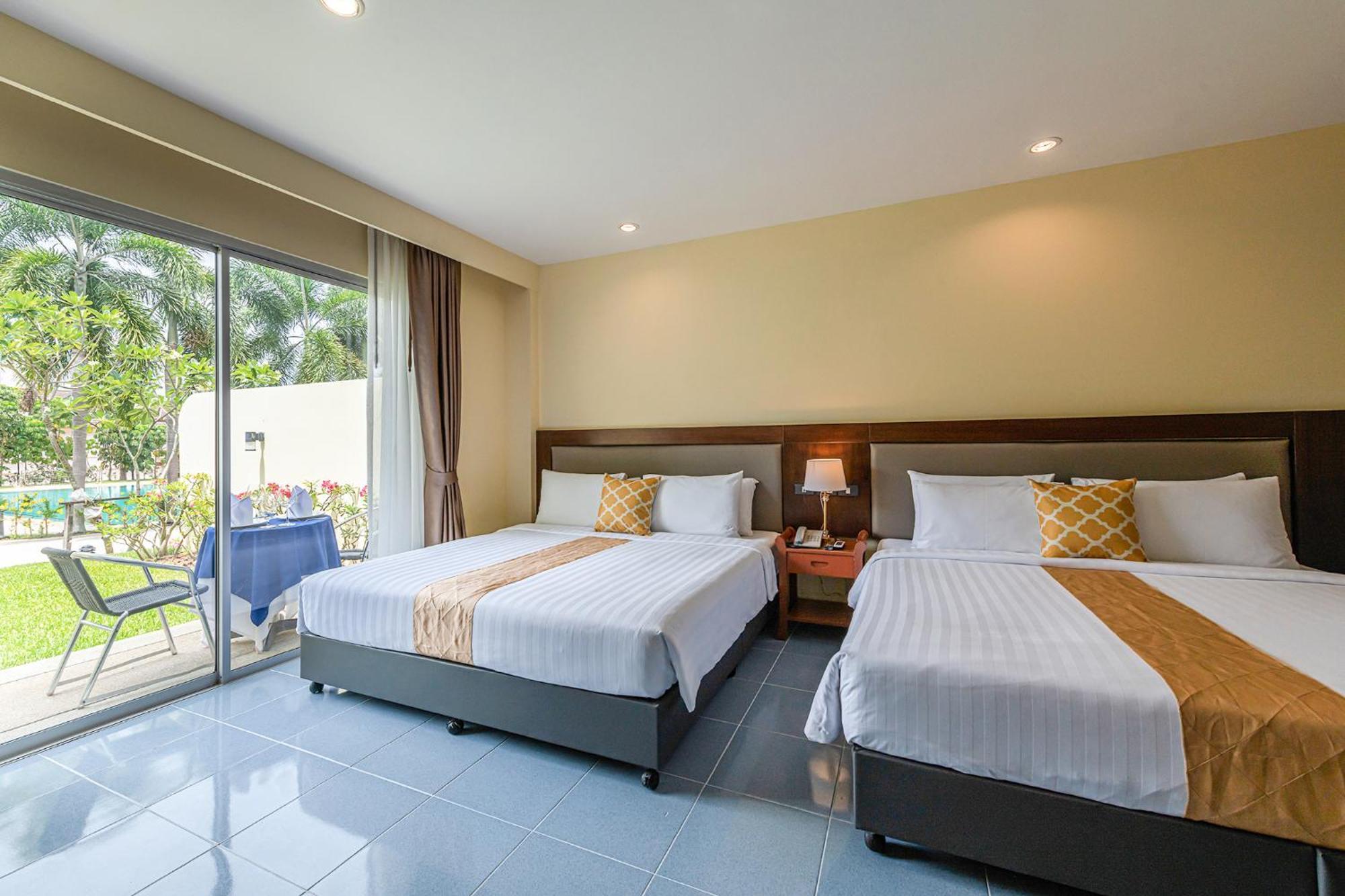 Blue Beach Grand Resort And Spa In Chalong Phuket By Dayuu Ban Saiyuan Exteriér fotografie